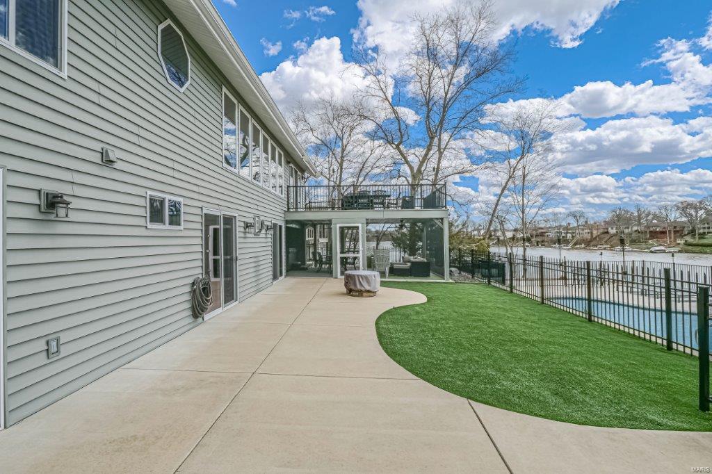 Harbor Pt Estate - Residential