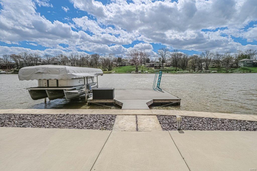 Harbor Pt Estate - Residential