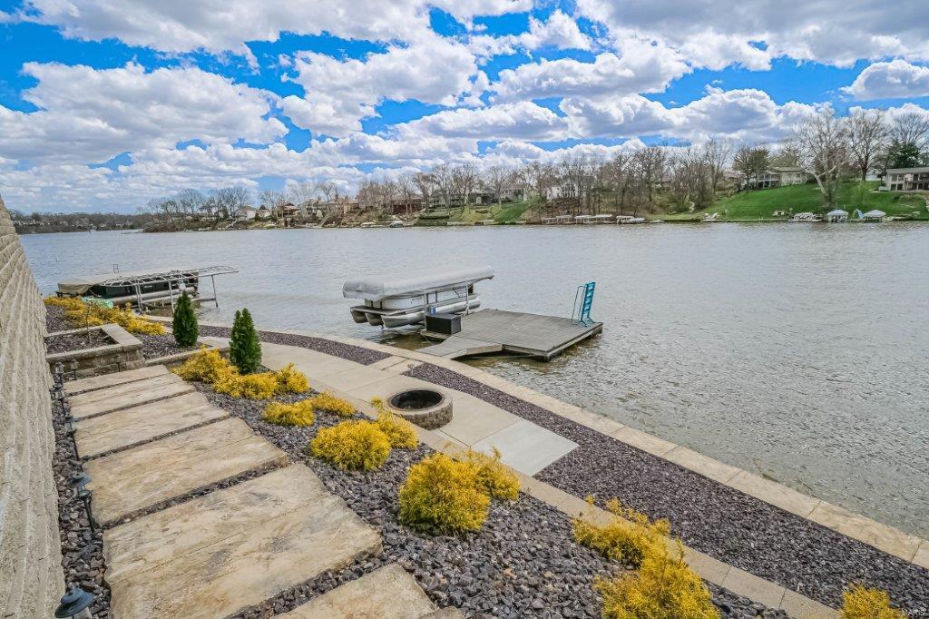 Harbor Pt Estate - Residential