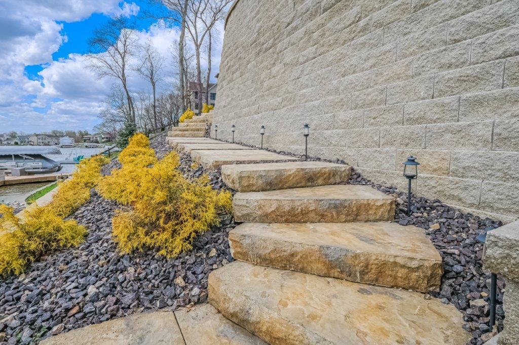 Harbor Pt Estate - Residential