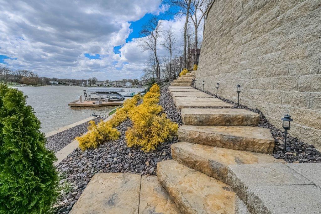 Harbor Pt Estate - Residential