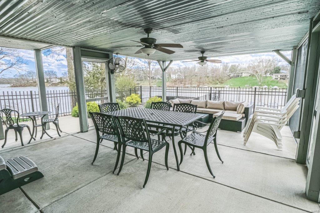 Harbor Pt Estate - Residential