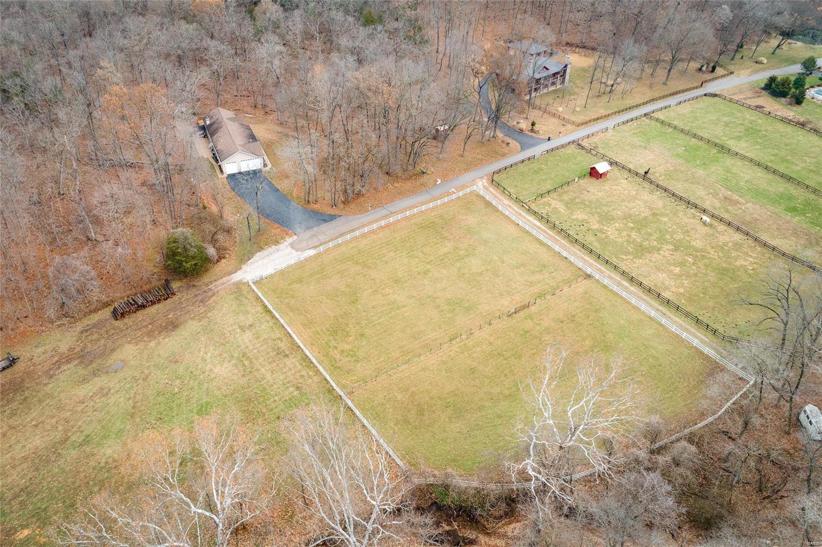 Stonesthrow Equestrian Estates 2 - Residential