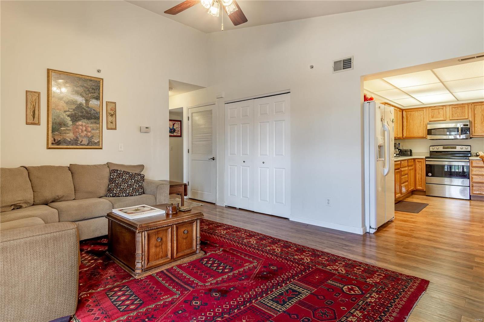 Towne Square Condo 3 - Residential