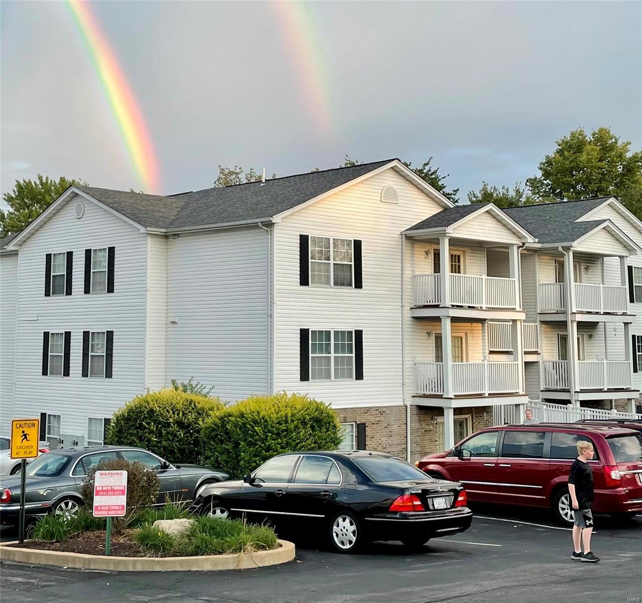 Towne Square Condo 3 - Residential