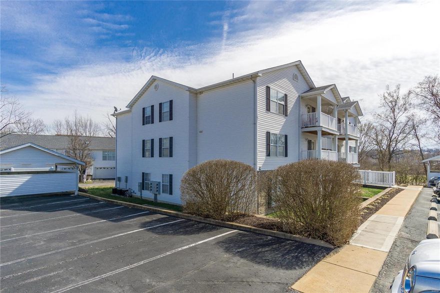 Now's your chance to own this top floor 2 bed/2 bath condo in Rockwood School District! Original owners have kept well maintained and updated throughout their ownership. Large eat in kitchen is open to the spacious living room with vaulted ceilings and private deck. New laminate flooring, kitchen appliances and freshly painted. Deck railing and boards replaced 2021, roof 2019, hot water heater 2018. In-unit fire sprinklers throughout. Complete list of updates available. Great walkable location, just a short walk to all the shopping, restaurants and parks Eureka has to offer. Quick 5 minute drive to The Timbers, Eureka's Recreation center, with activities for everyone plus incredible pool with lazy river, diving boards, slides & waterfall. Location and price can't be beat! Location: Upper Level