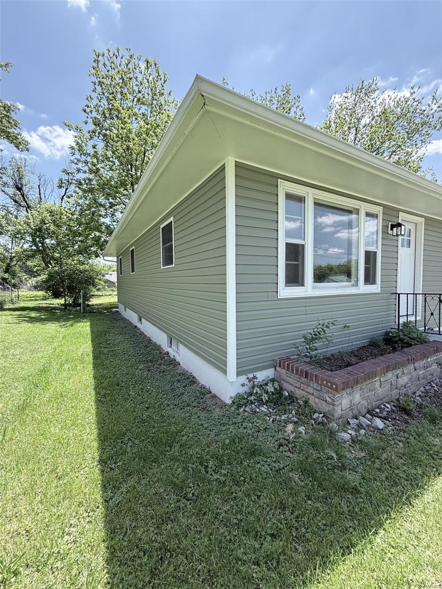 170 E Euclid Avenue
