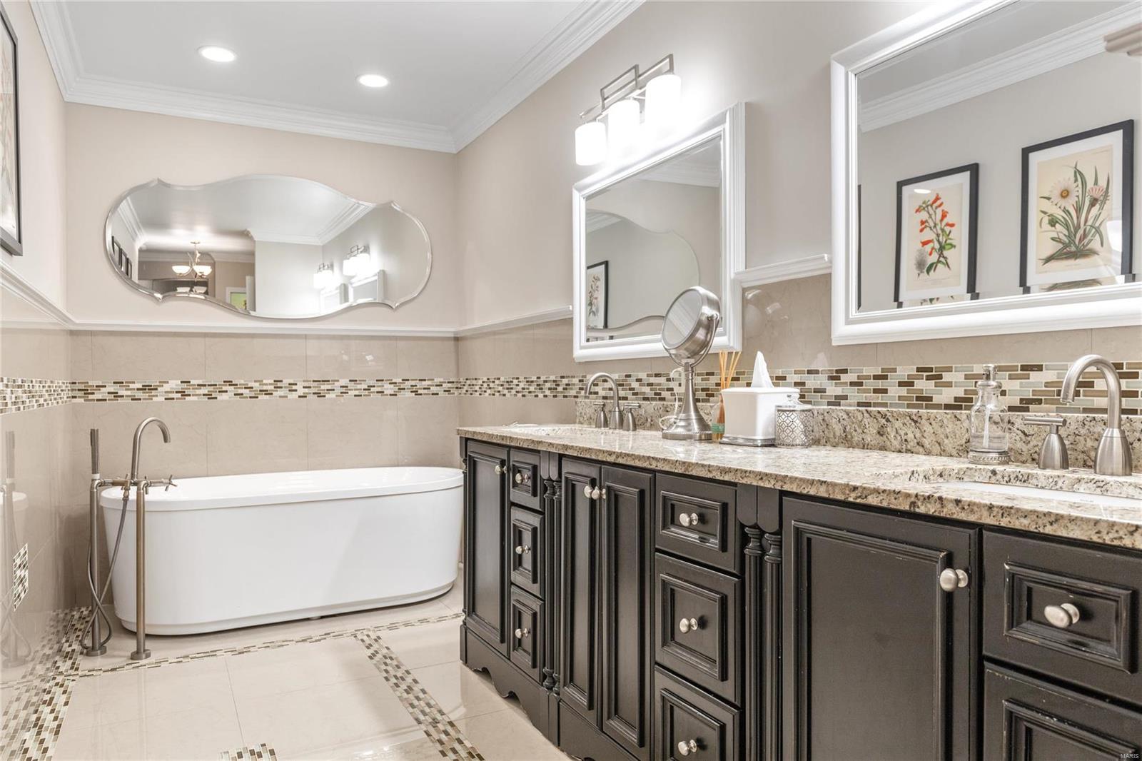 Oak Park Estate - Residential