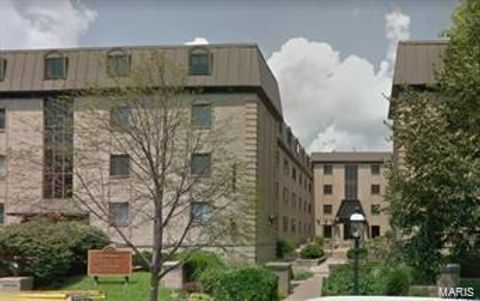 4355 Maryland Avenue 323 St Louis MO 63108