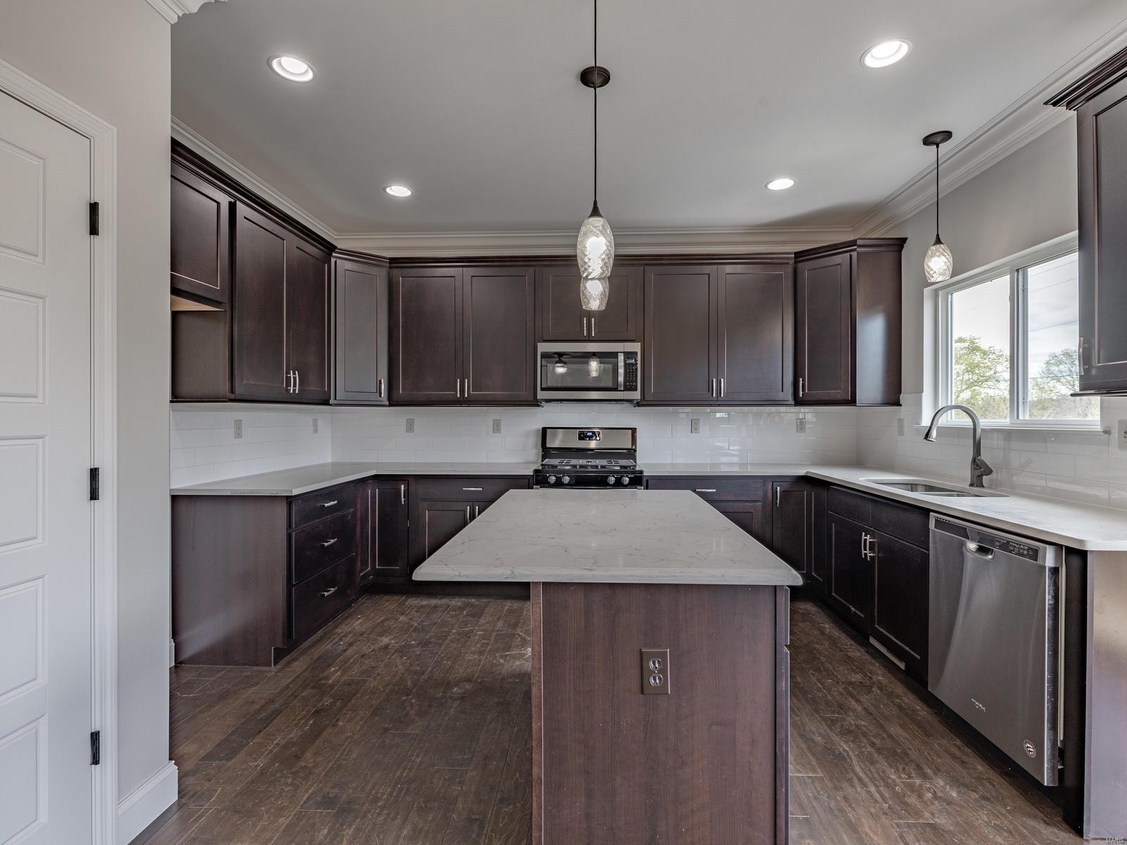 Stonemoor #4 - Residential