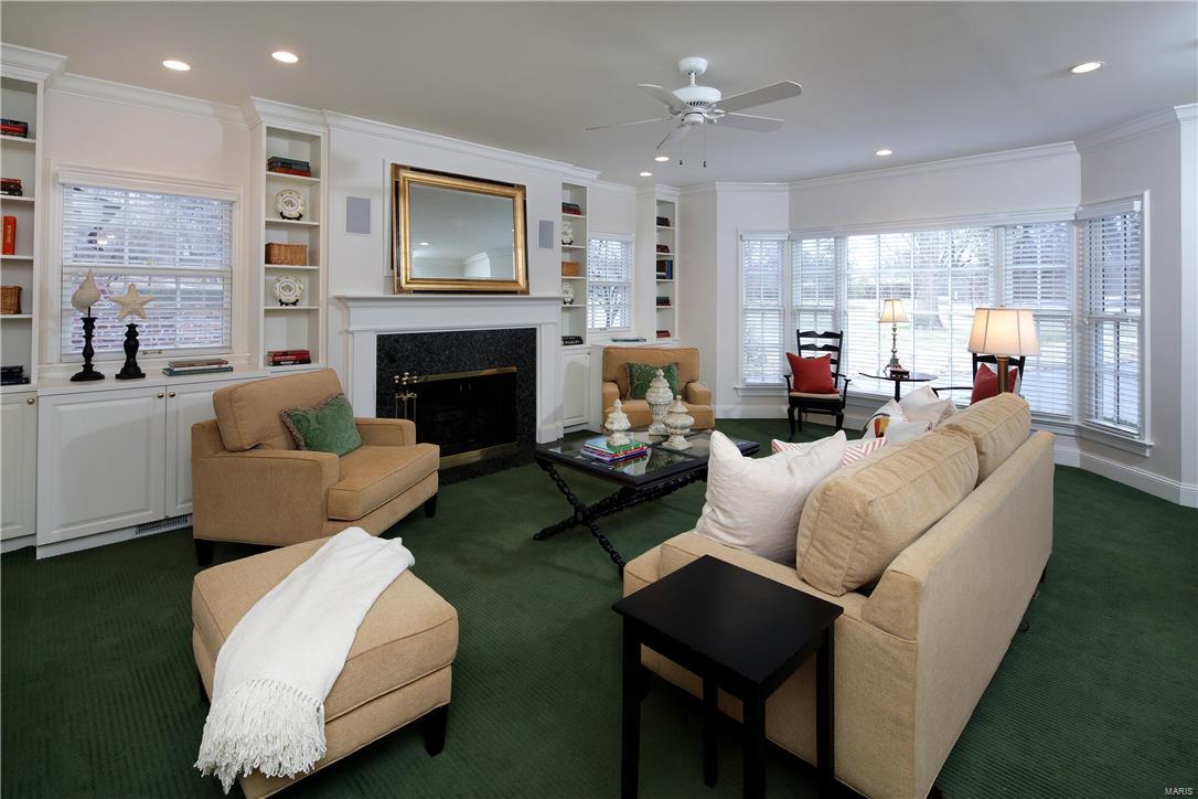 Von Schrader Estate - Residential