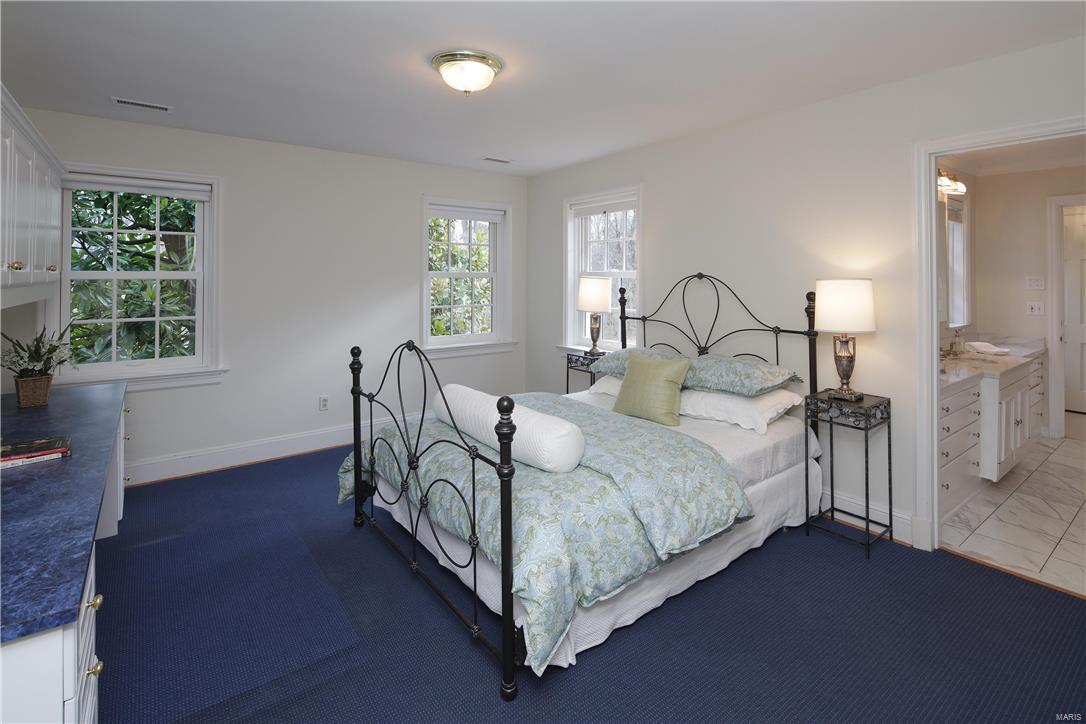 Von Schrader Estate - Residential