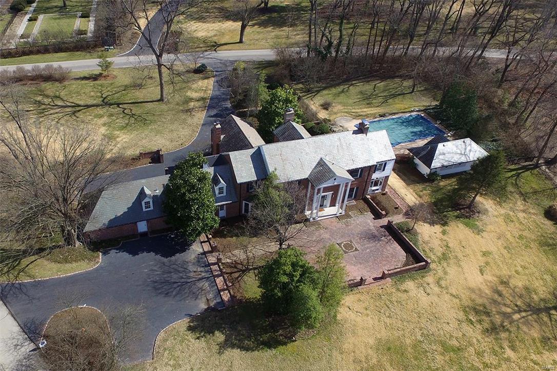 Von Schrader Estate - Residential