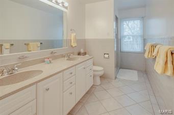 Oak Park Court - Residential