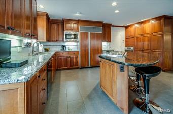 Oak Park Court - Residential