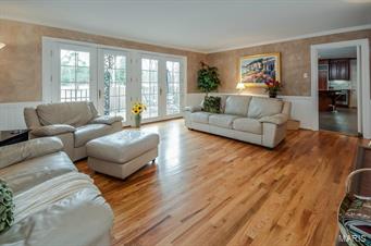 Oak Park Court - Residential