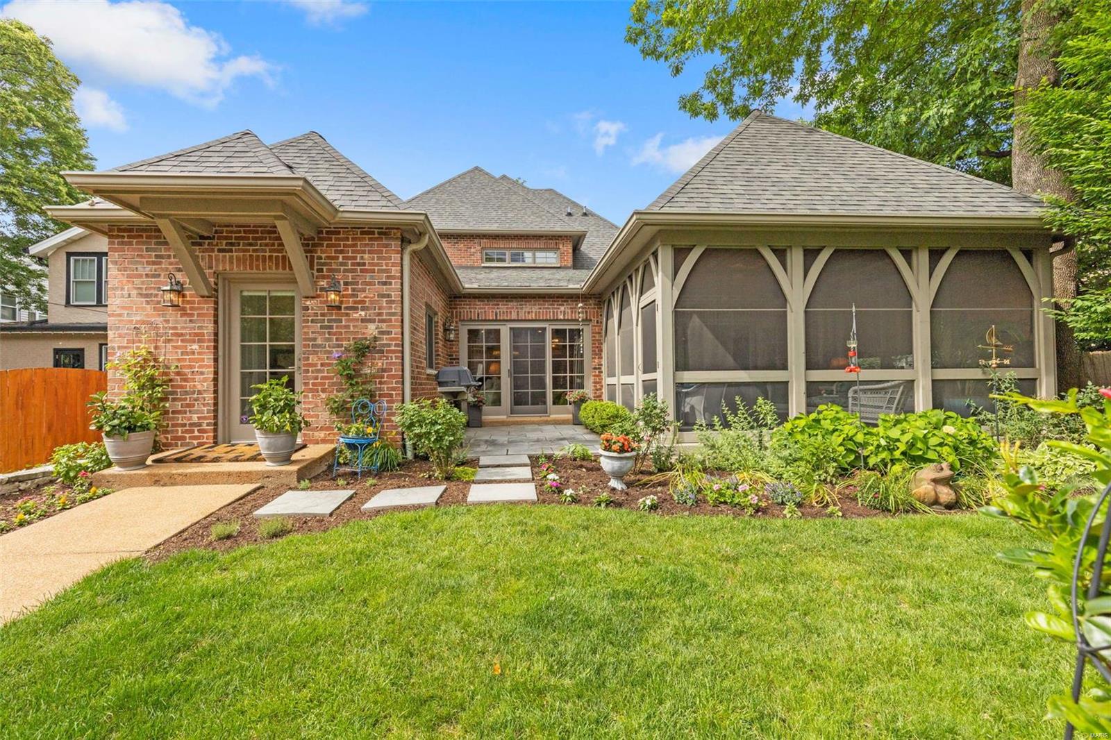 Hanley Place - Residential