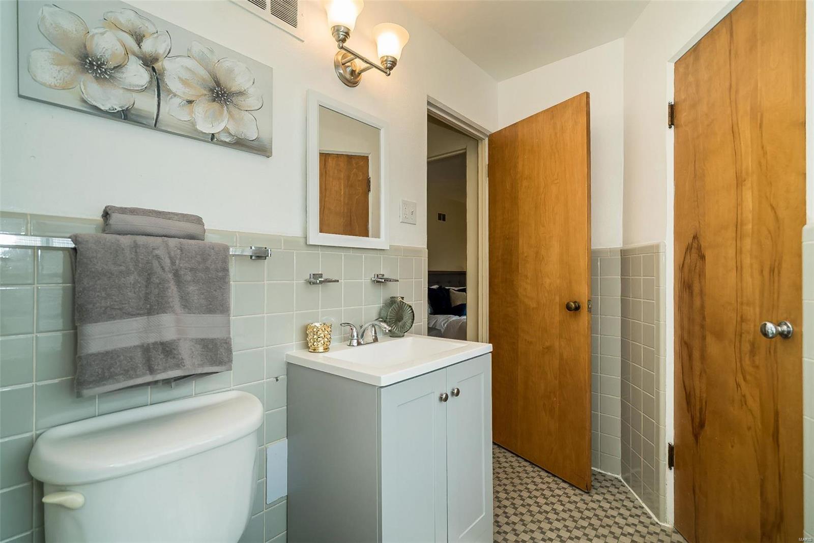 Country Club Add To Normandy Park 2 - Residential