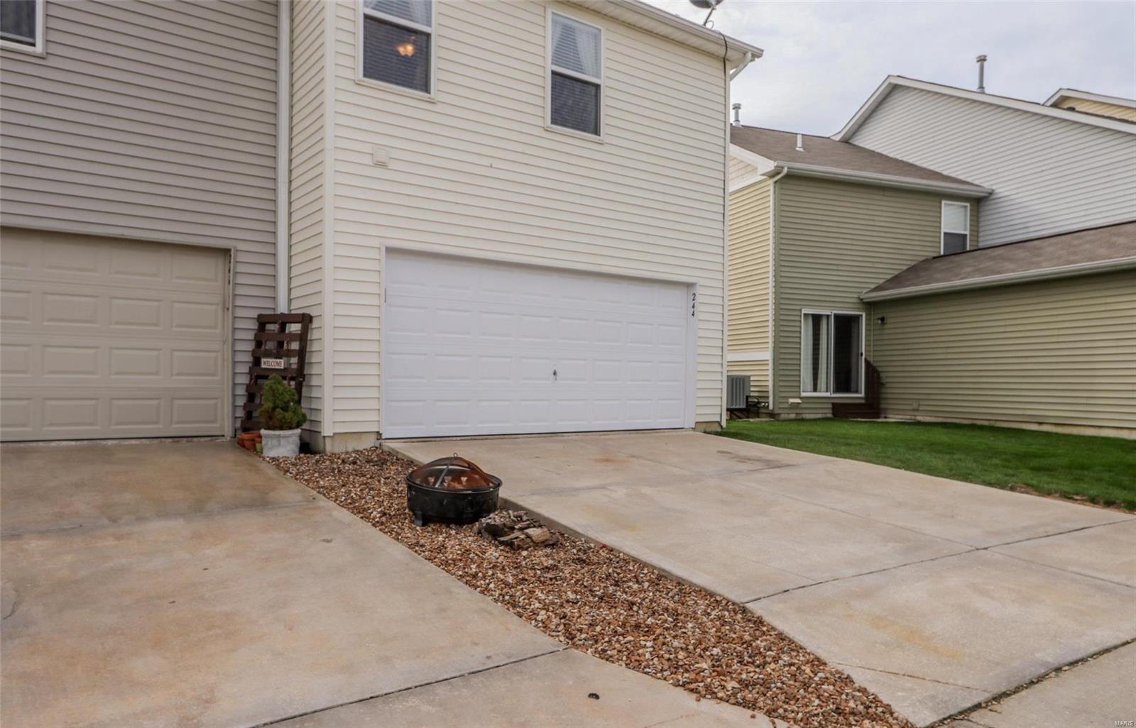 Countryshire #9 - Residential