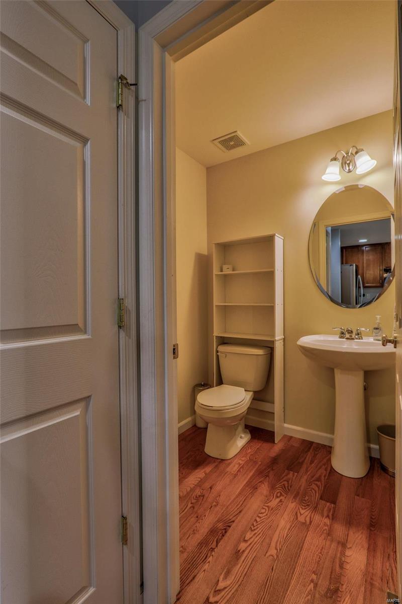 Countryshire #9 - Residential