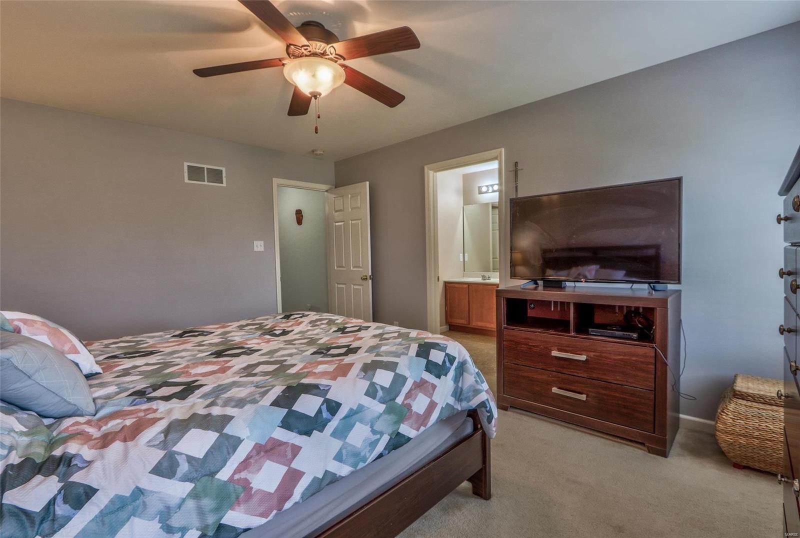 Countryshire #9 - Residential