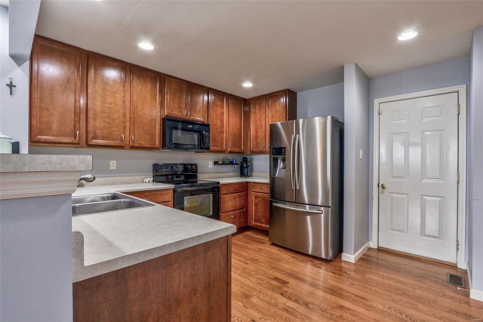 Countryshire #9 - Residential