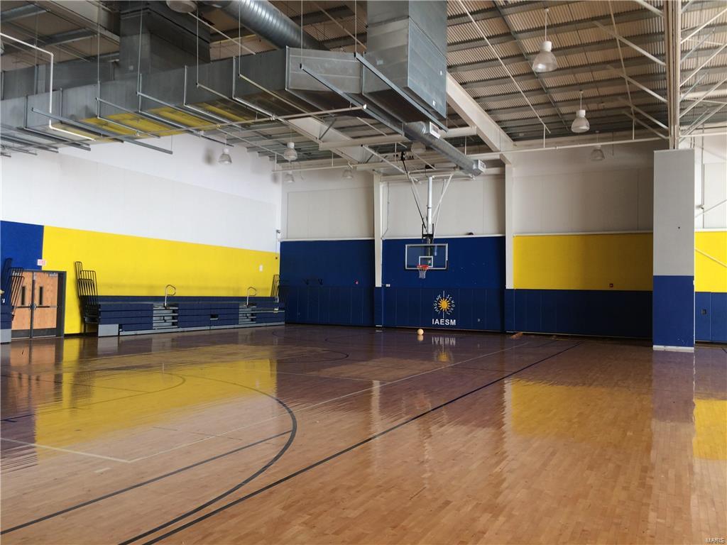 Tiffanys Add - Commercial Sale