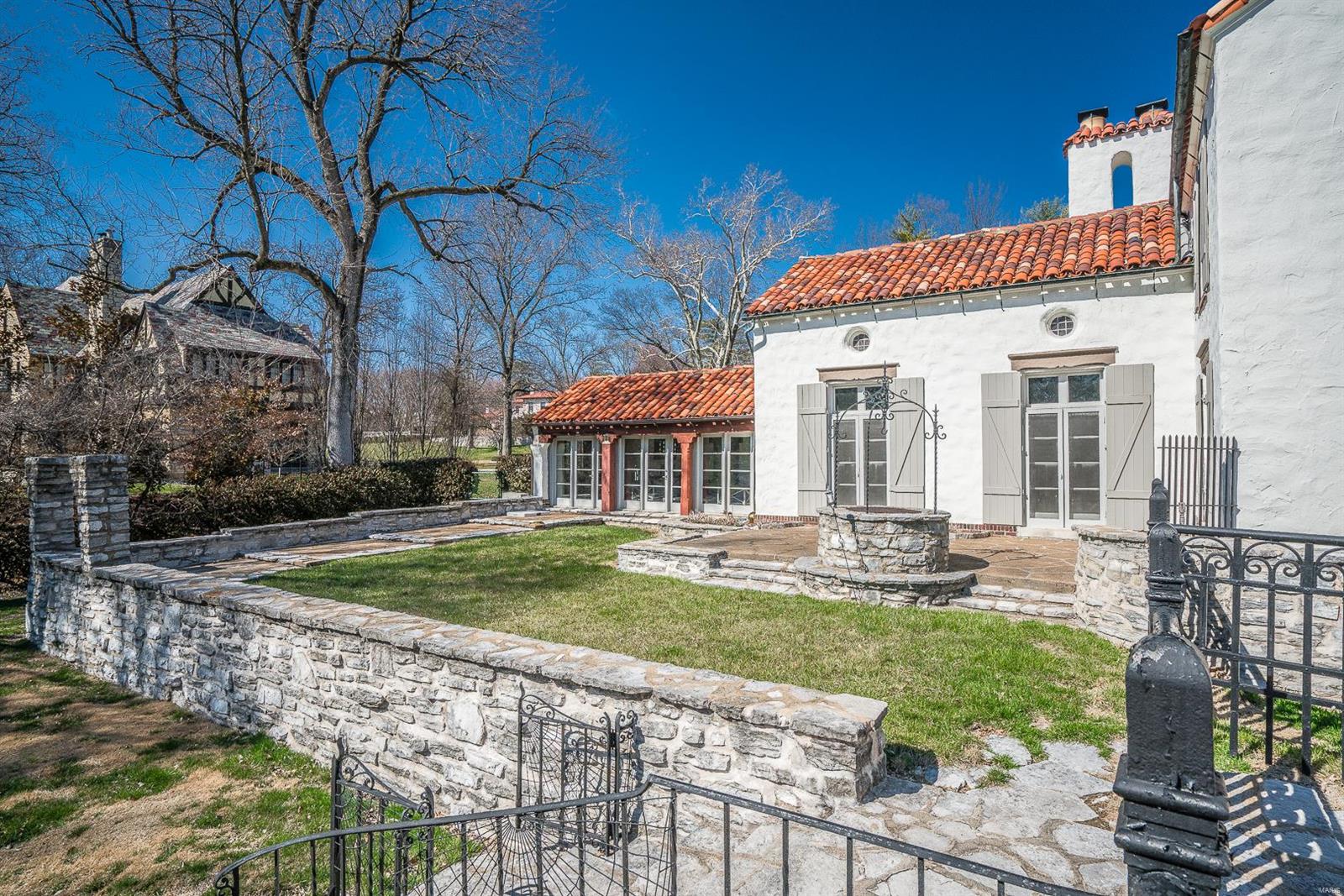 Brentmoor - Residential