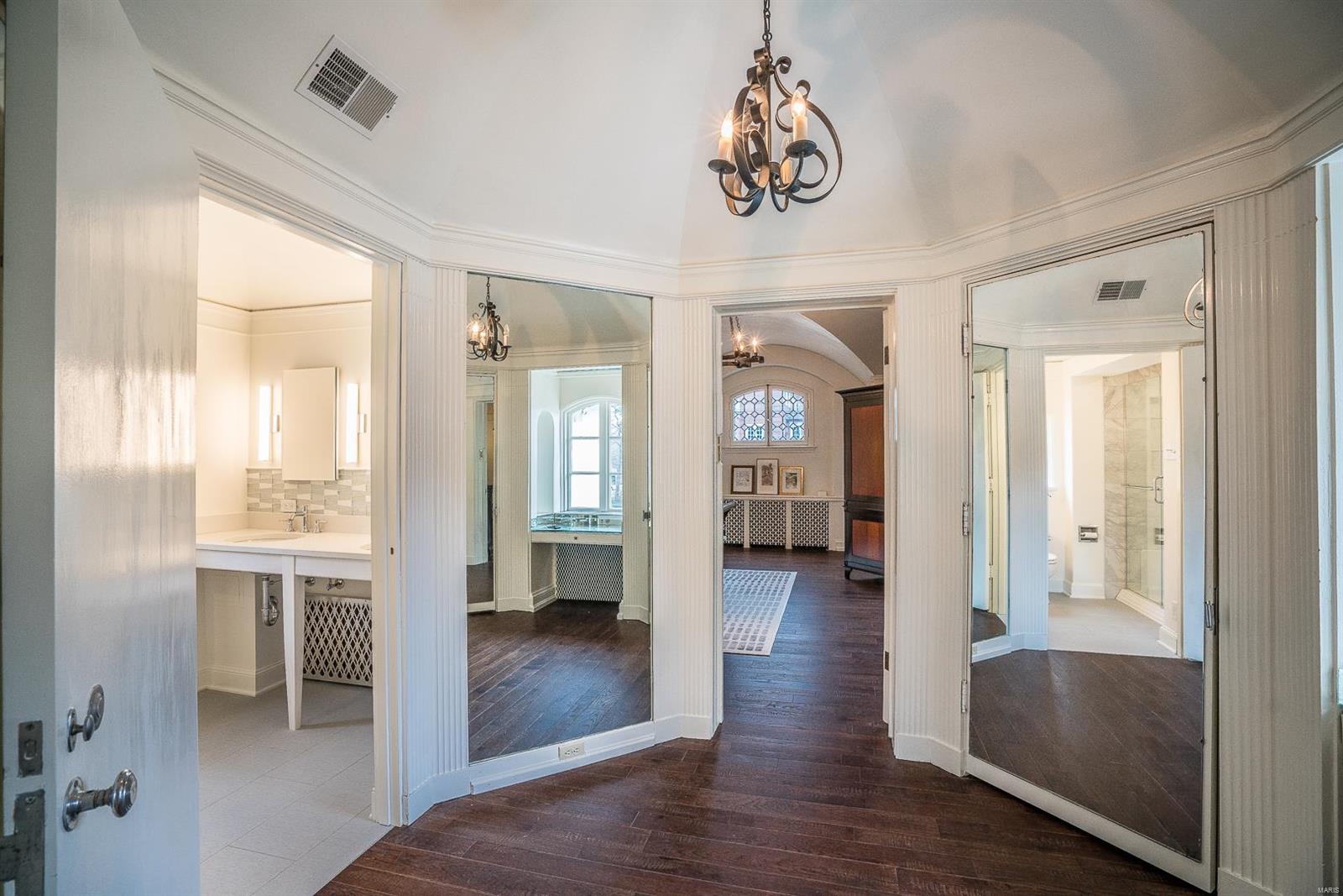 Brentmoor - Residential