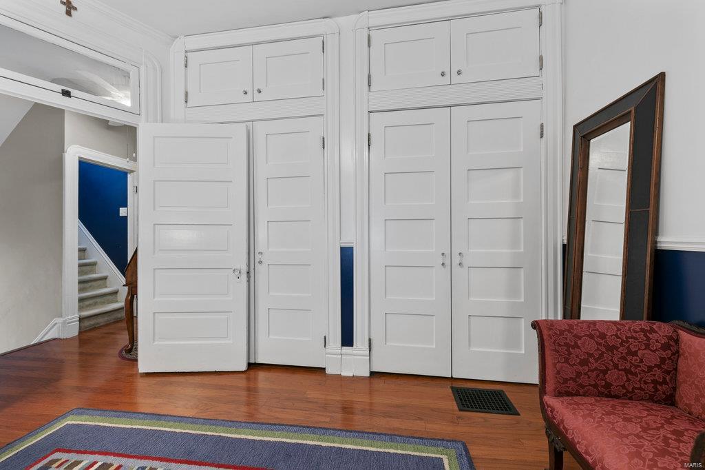 City/St Louis - Residential