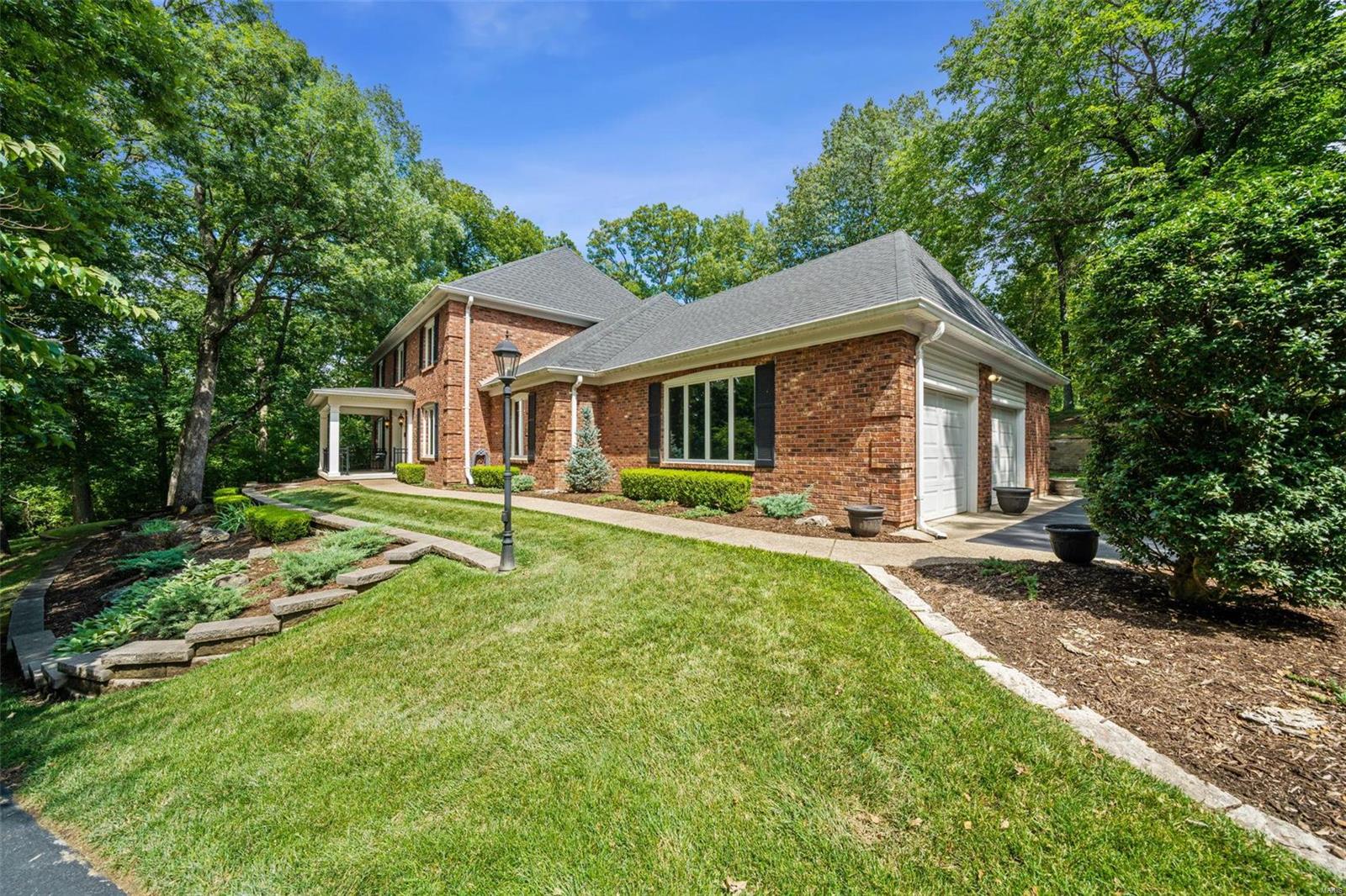 Chesterfield Lakes - Residential