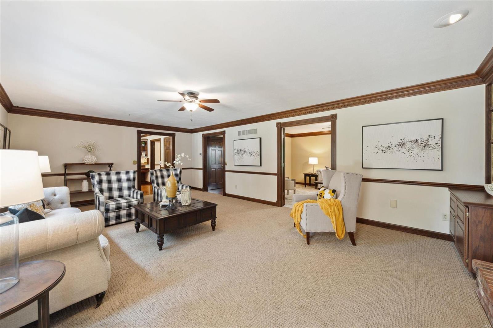 Chesterfield Lakes - Residential