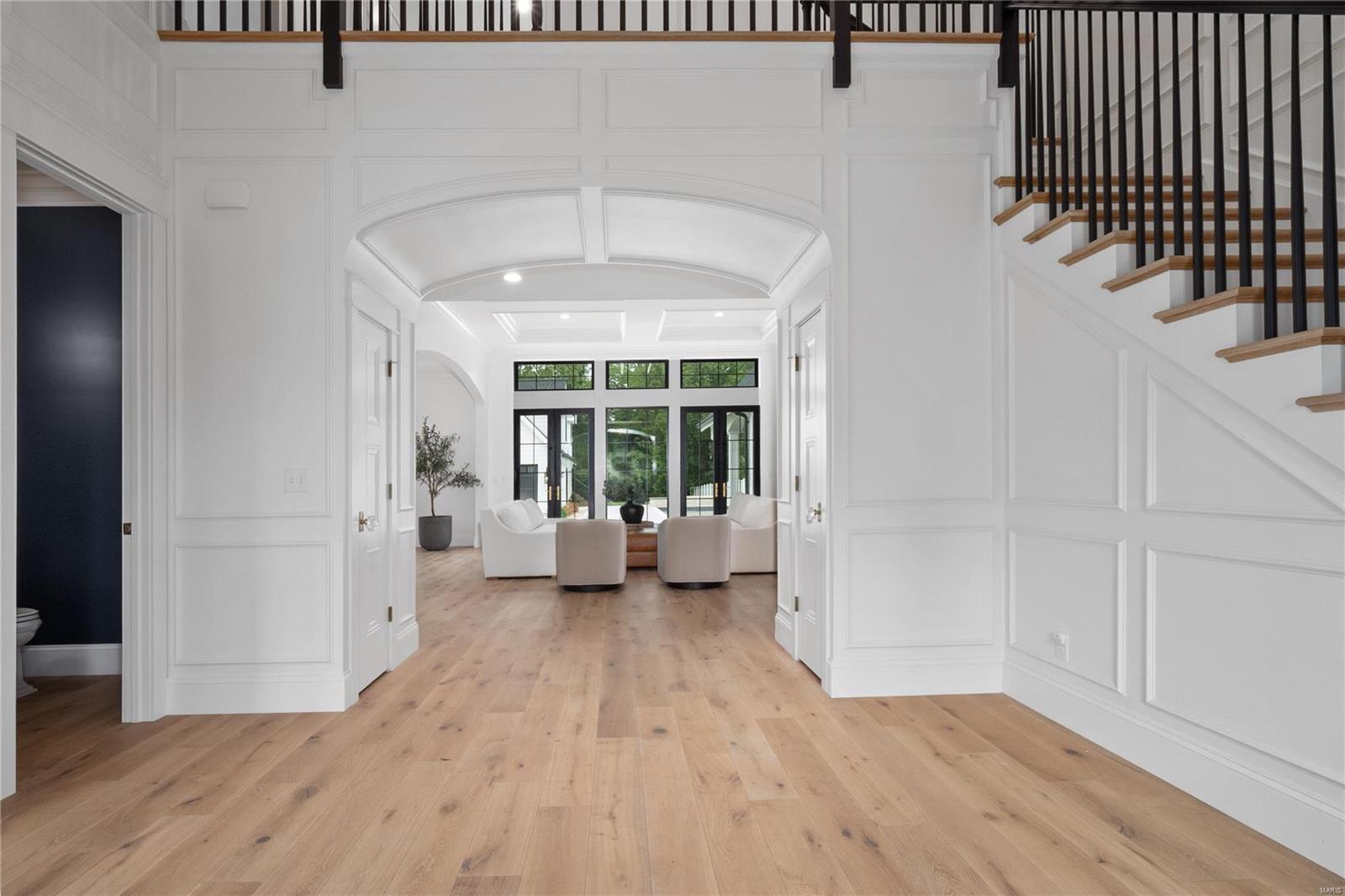 541 South Clay Ave Lt Split - Residential