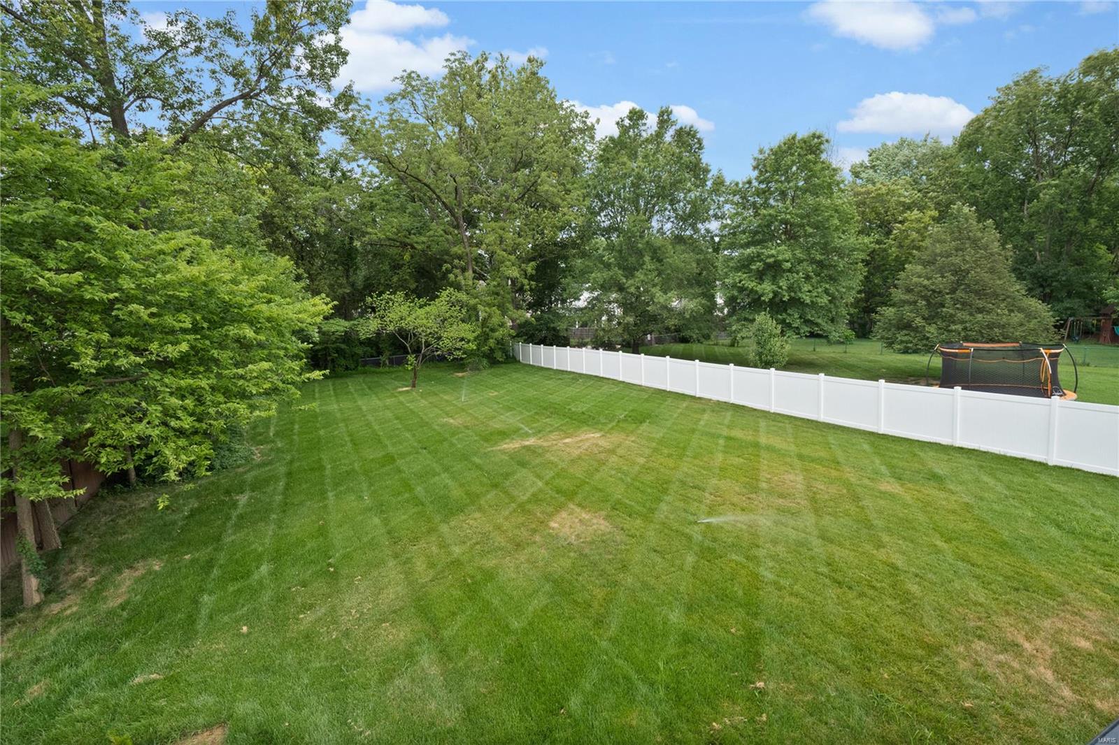 541 South Clay Ave Lt Split - Residential