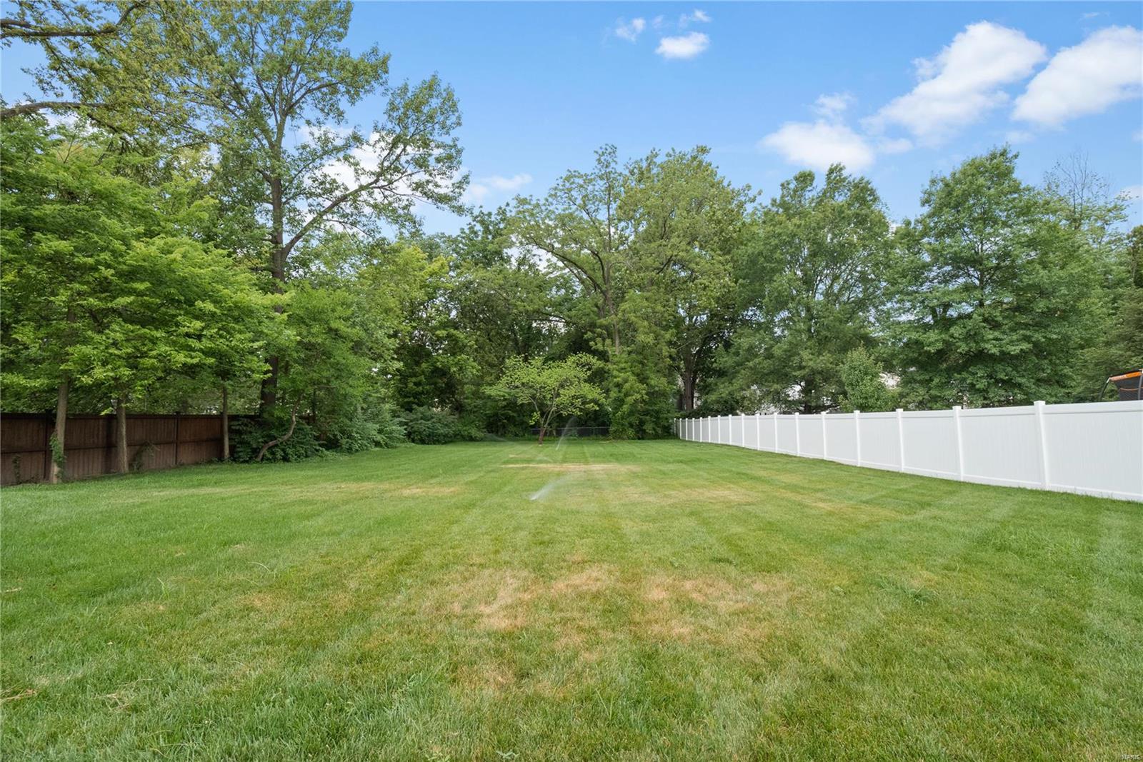 541 South Clay Ave Lt Split - Residential