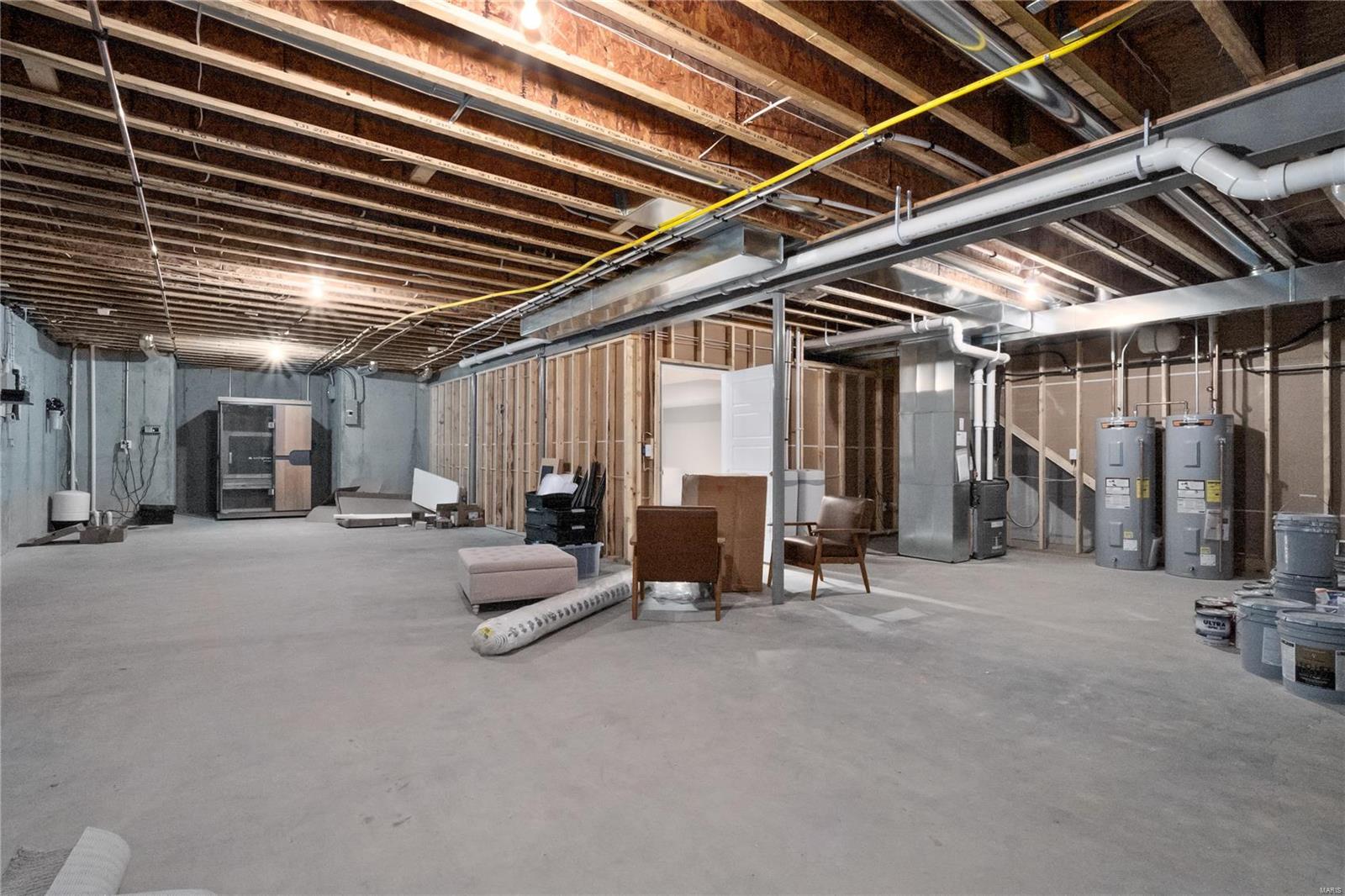 541 South Clay Ave Lt Split - Residential