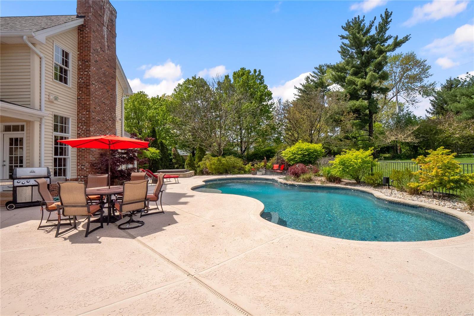 Steeplechase Lane - Residential