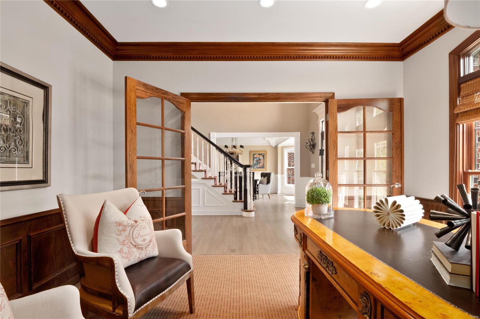 Steeplechase Lane - Residential