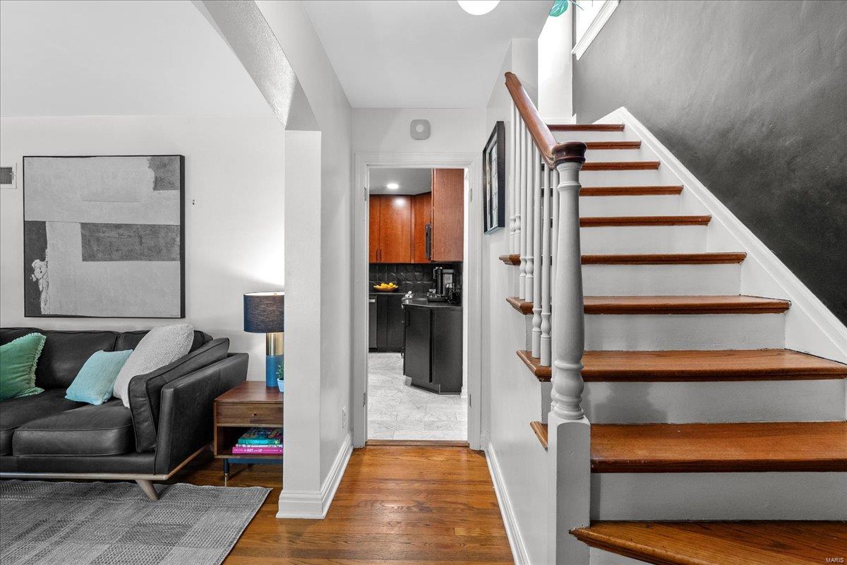 St Louis, Missouri 63122, United States, 3 Bedrooms Bedrooms, ,2 BathroomsBathrooms,Residential,Pending,119442