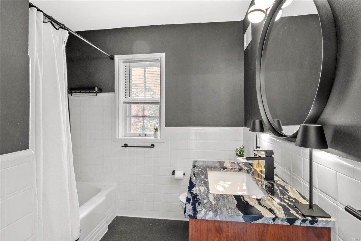 St Louis, Missouri 63122, United States, 3 Bedrooms Bedrooms, ,2 BathroomsBathrooms,Residential,Pending,119442