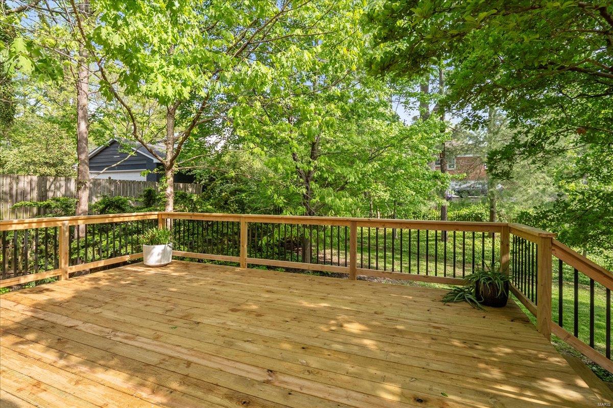 St Louis, Missouri 63122, United States, 3 Bedrooms Bedrooms, ,2 BathroomsBathrooms,Residential,Pending,119442