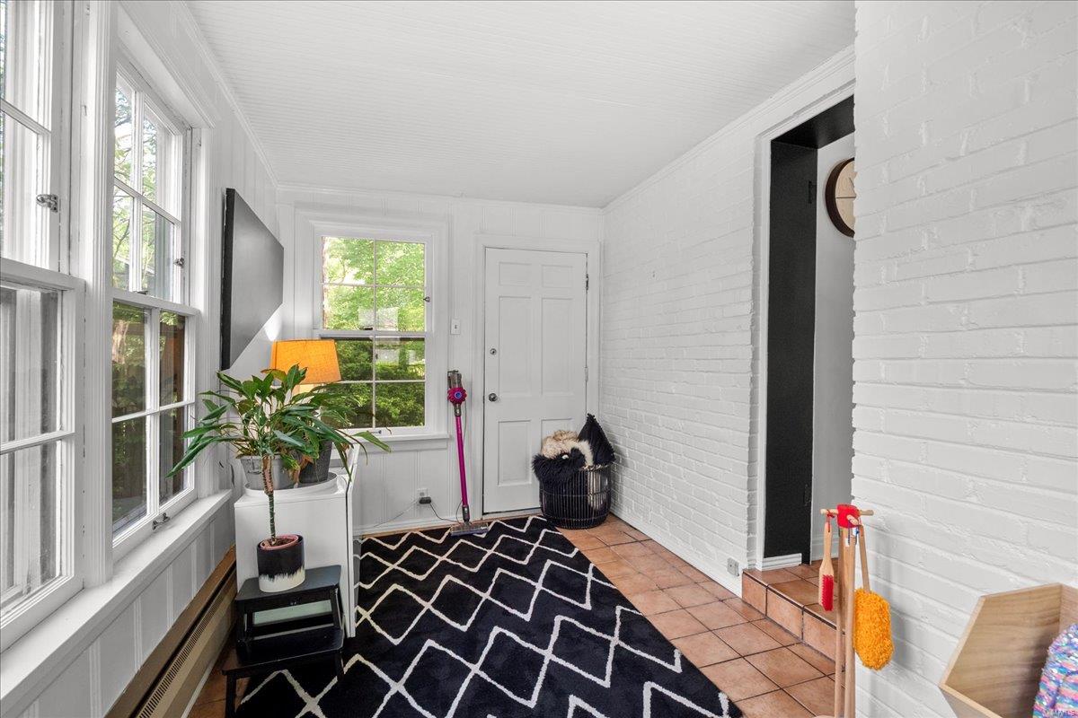 St Louis, Missouri 63122, United States, 3 Bedrooms Bedrooms, ,2 BathroomsBathrooms,Residential,Pending,119442