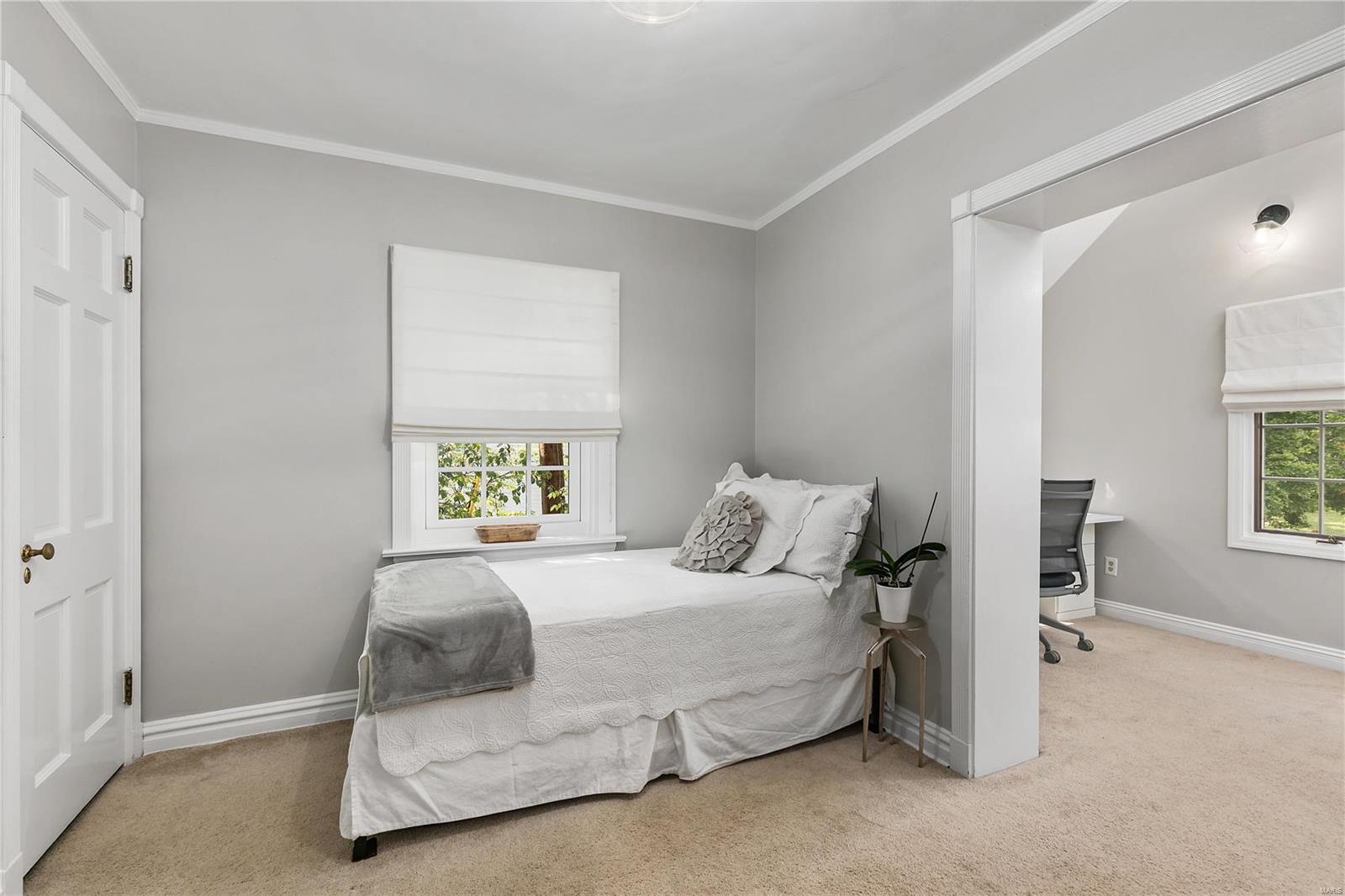 Ladue Terrace - Residential