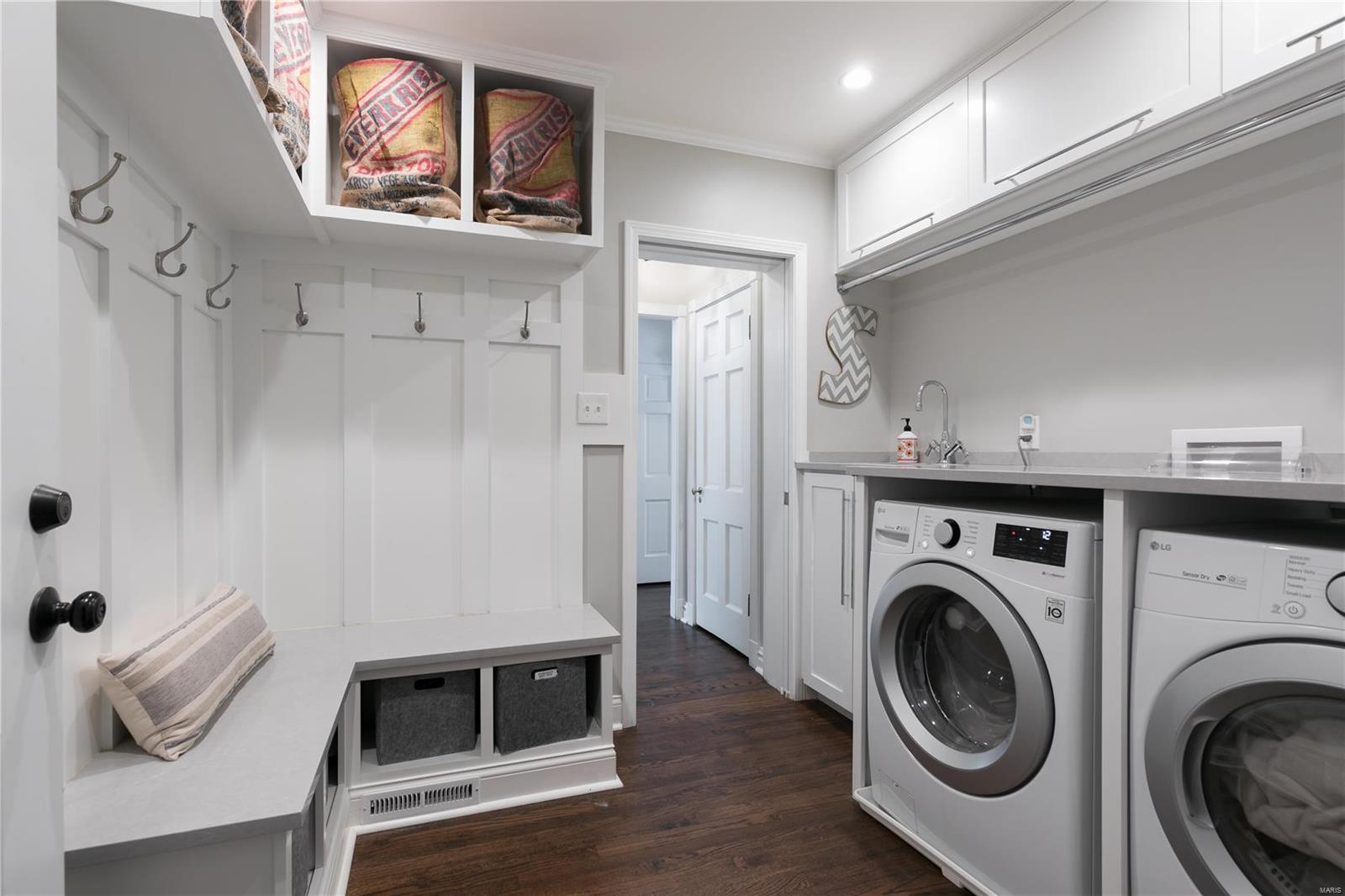 Ladue Terrace - Residential