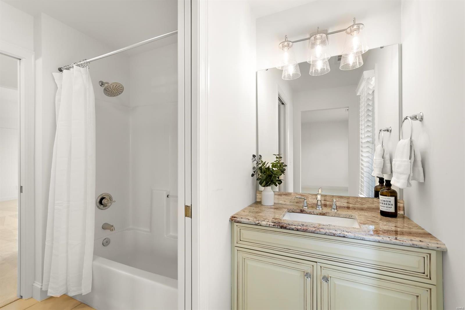 Ests Of Hawk Ridge - Residential