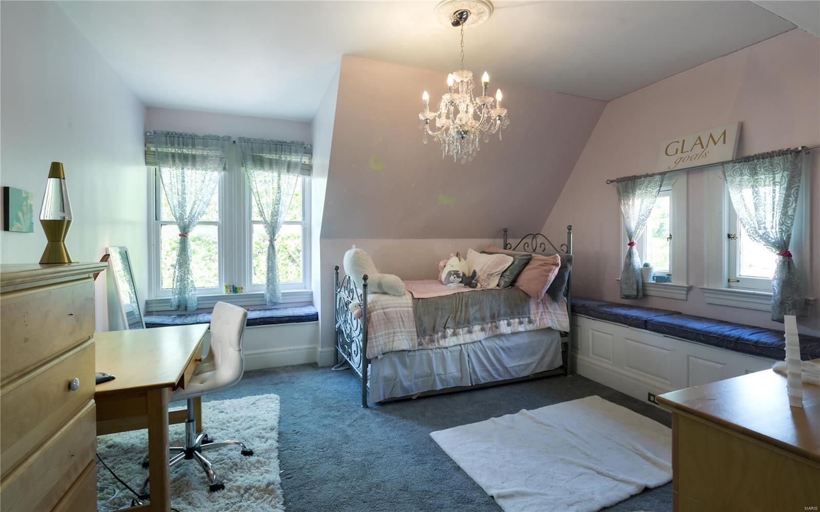 Westmoreland Place - Residential