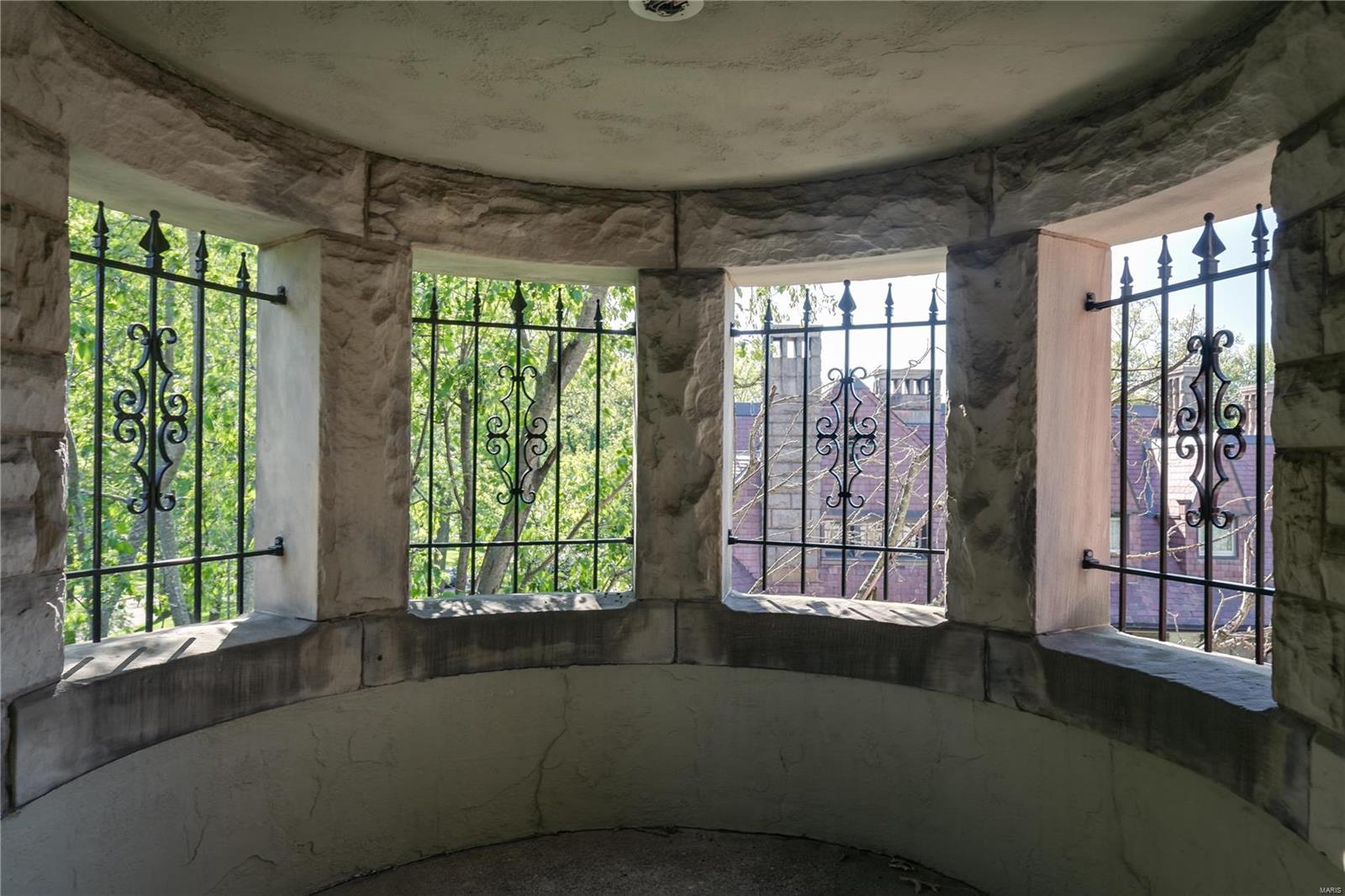 Westmoreland Place - Residential