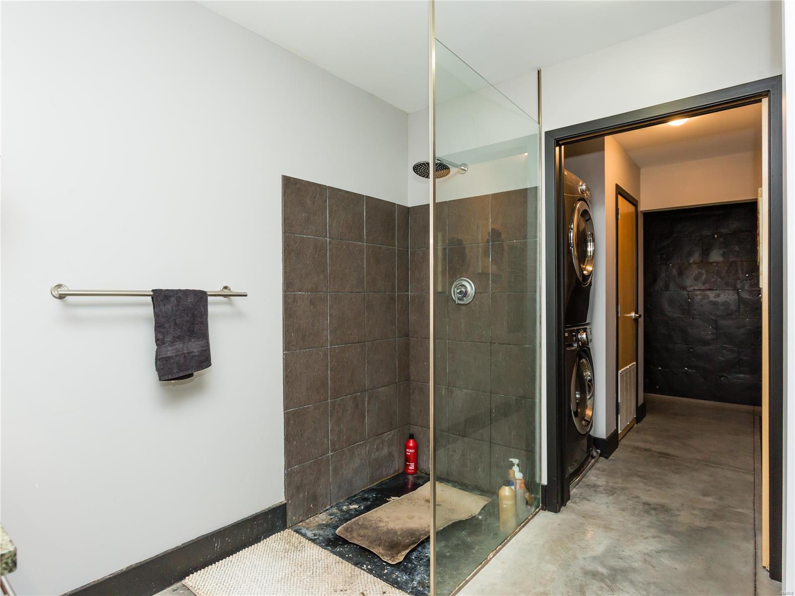 Lucas Lofts Condos - Residential