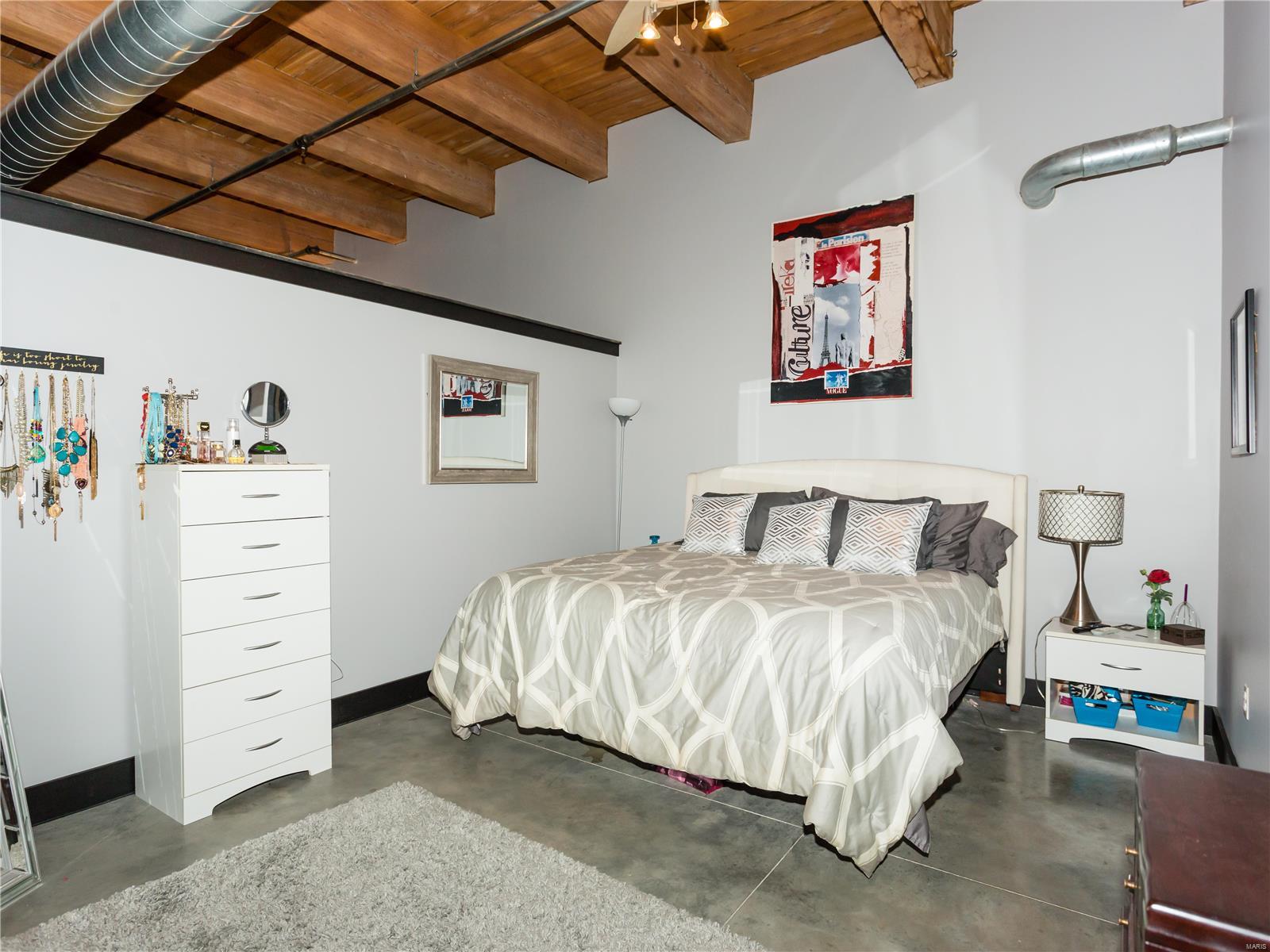 Lucas Lofts Condos - Residential