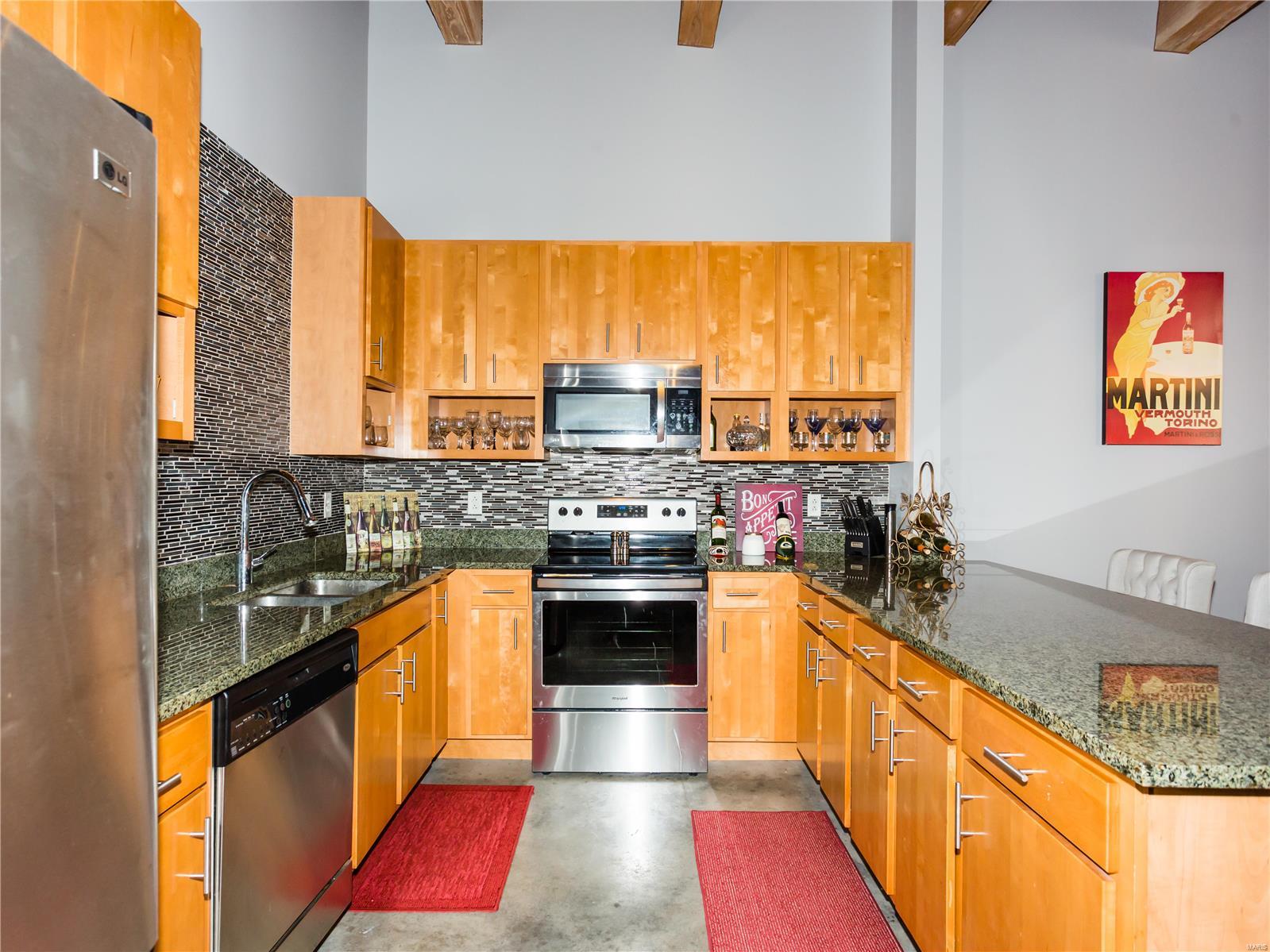 Lucas Lofts Condos - Residential